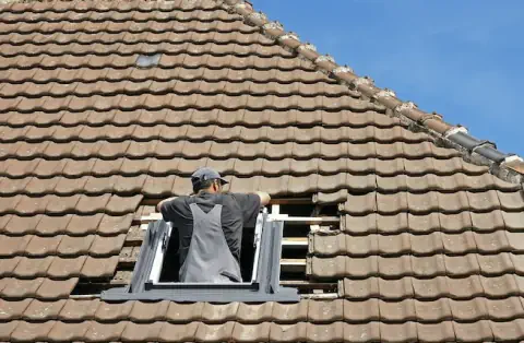 Pose de velux - Villeneuve-lès-Maguelone